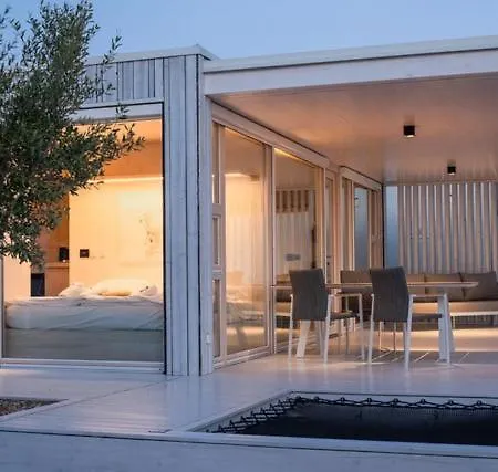 Gioia Front Villa *